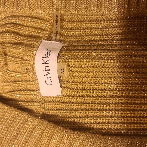 Calvin Klein sweater size xl - Picture 4 of 6